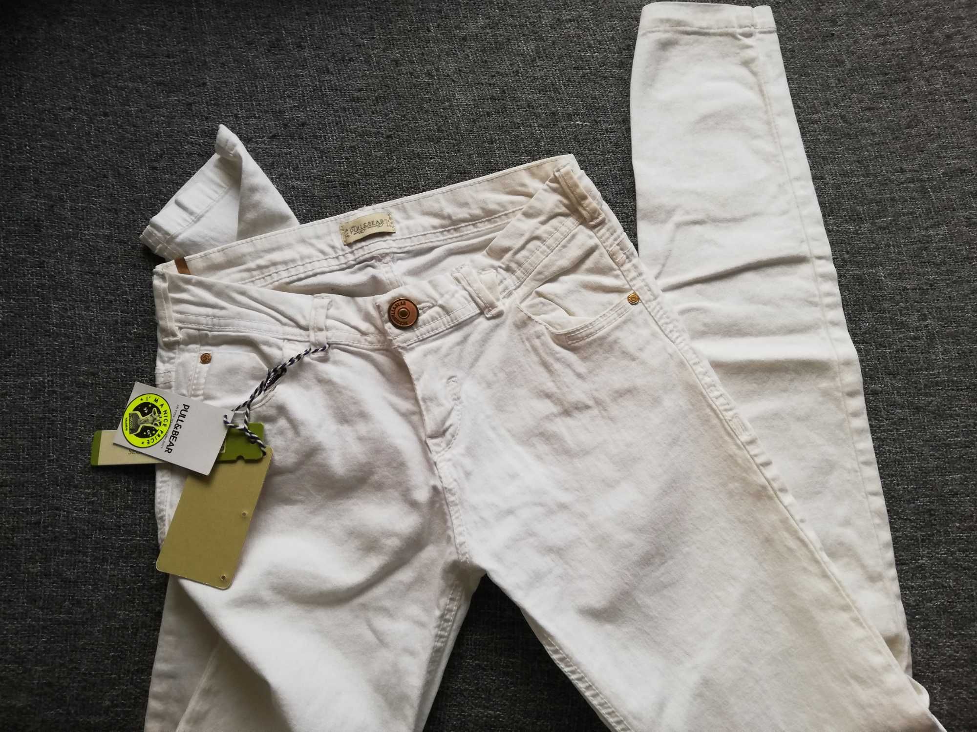 Pull & Bear nowe białe spodnie jeansy r. 36/S