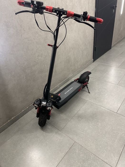 Kugoo m4 pro. Самокат Куго м4 про