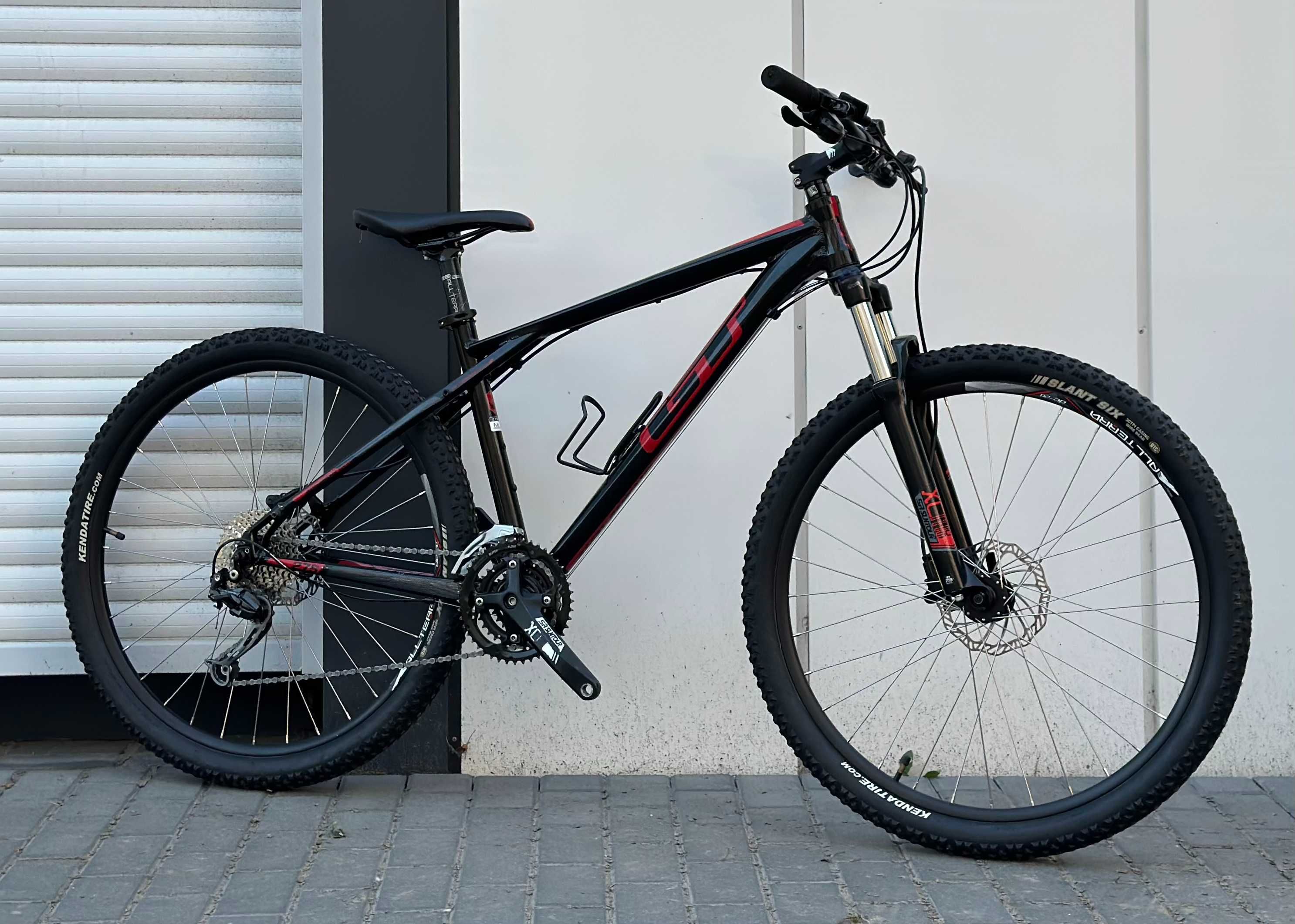 Велосипед GT Avalanche Comp 27.5"(M) Deore