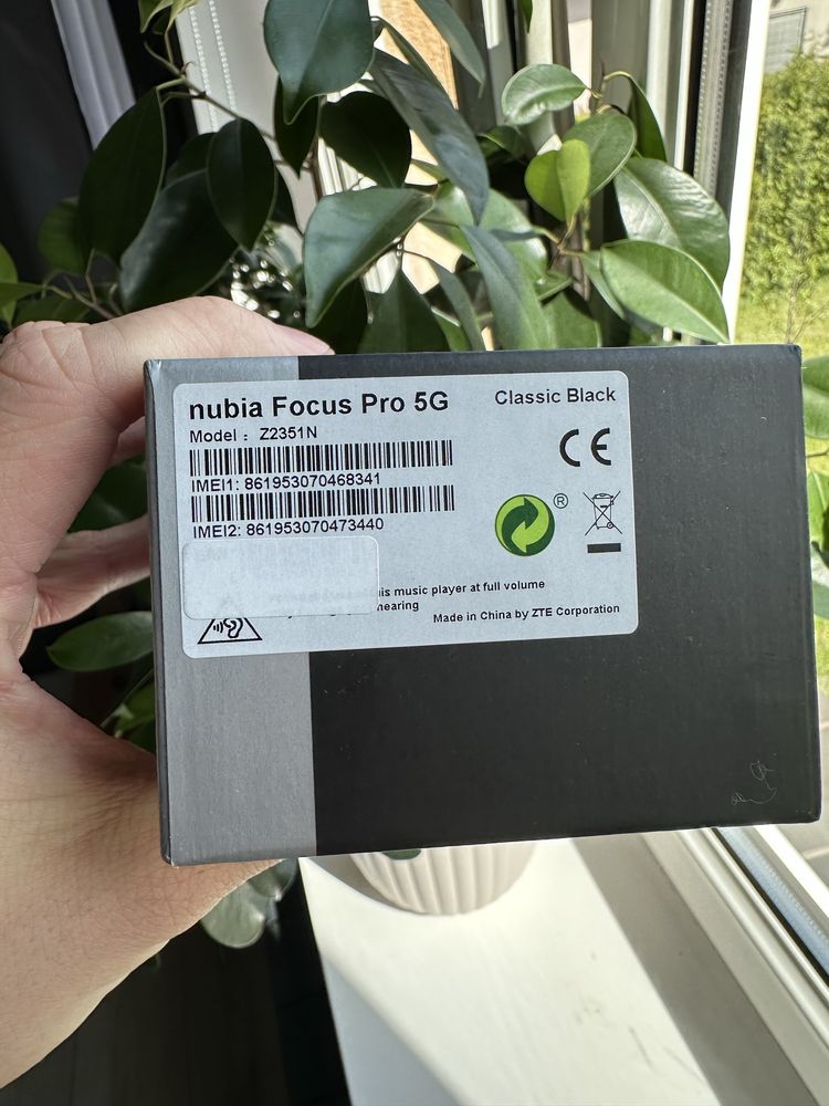 Telefon Nubia Focus Pro 5G 8+12/256GB AMOLED 120Hz NFC