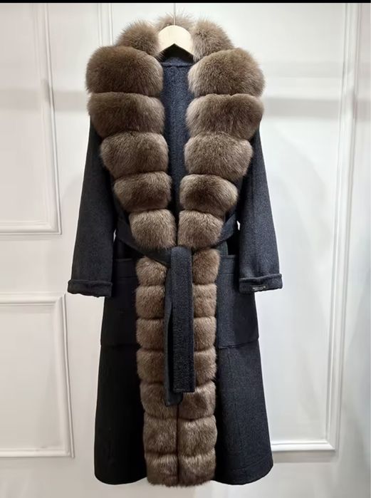 Kontantto plaszcz kaszmirowo welniany czarny z futrem lisa xs-44