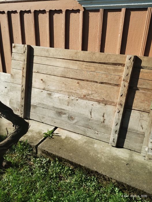 Продам дерево і шифер