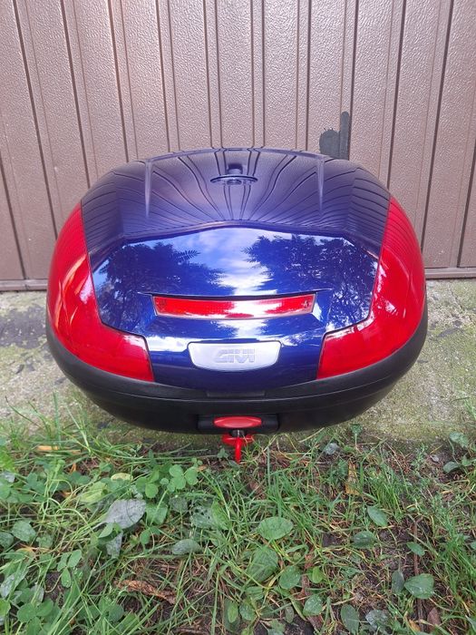 Kufer centralny Givi Simply III E470(monolock)+płyta+1 kluczyk