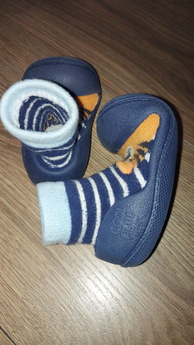 Kapcie 20/21 ze Smyka Barefoot jak Attipasy 12,5 cm do żłobka