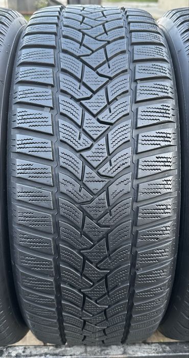 Шини 205/50 R17 Dunlop Резина
