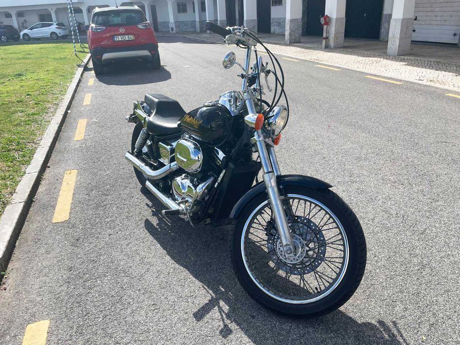 Honda Shadow Black Widow VT750DC