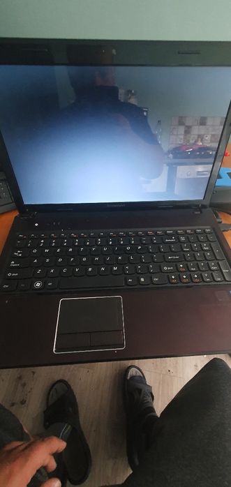 Laptop lenovo g570