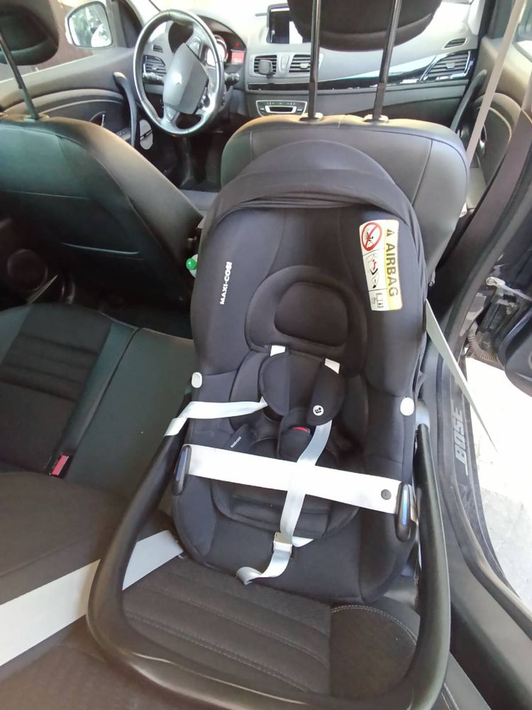 Автокрісло Maxi Cosi