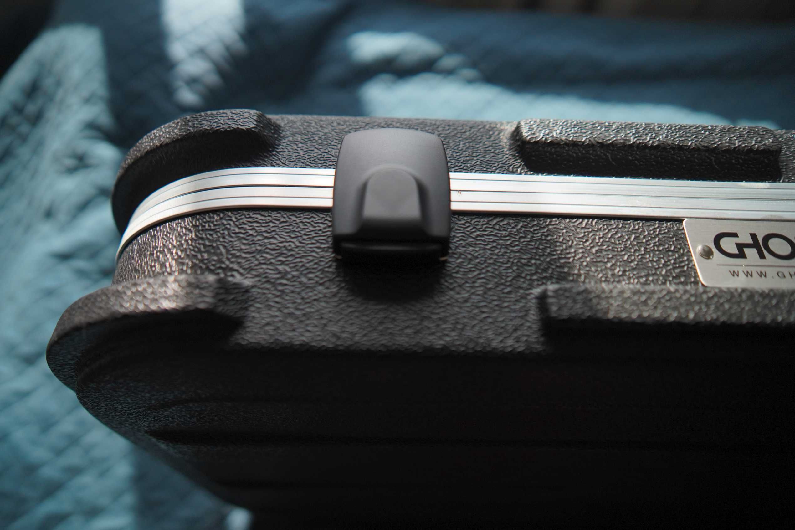 Pokrowiec na gitarę - GHOSTFIRE Hard-Shell Cases