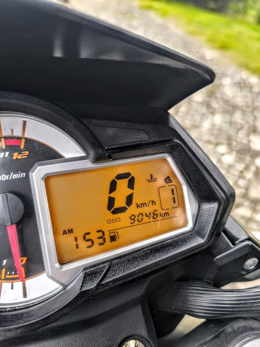 Benelli BN 251 - com top case - carta A2 (até 35 kW)