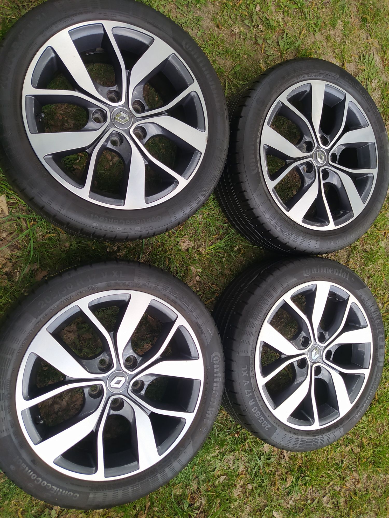 Felgi koła Renault Megan lV 205/50 R17 Lato