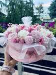 Flowerboxy z kwiatów z wosku sojowego