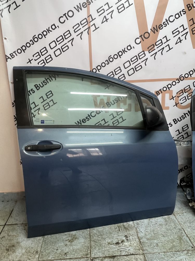 Двері toyota yaris 05-11 р дверка права ліва  перед зад yaris рест