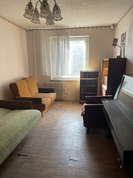 2 кімнатна квартира 2/5 поверх Достоевського