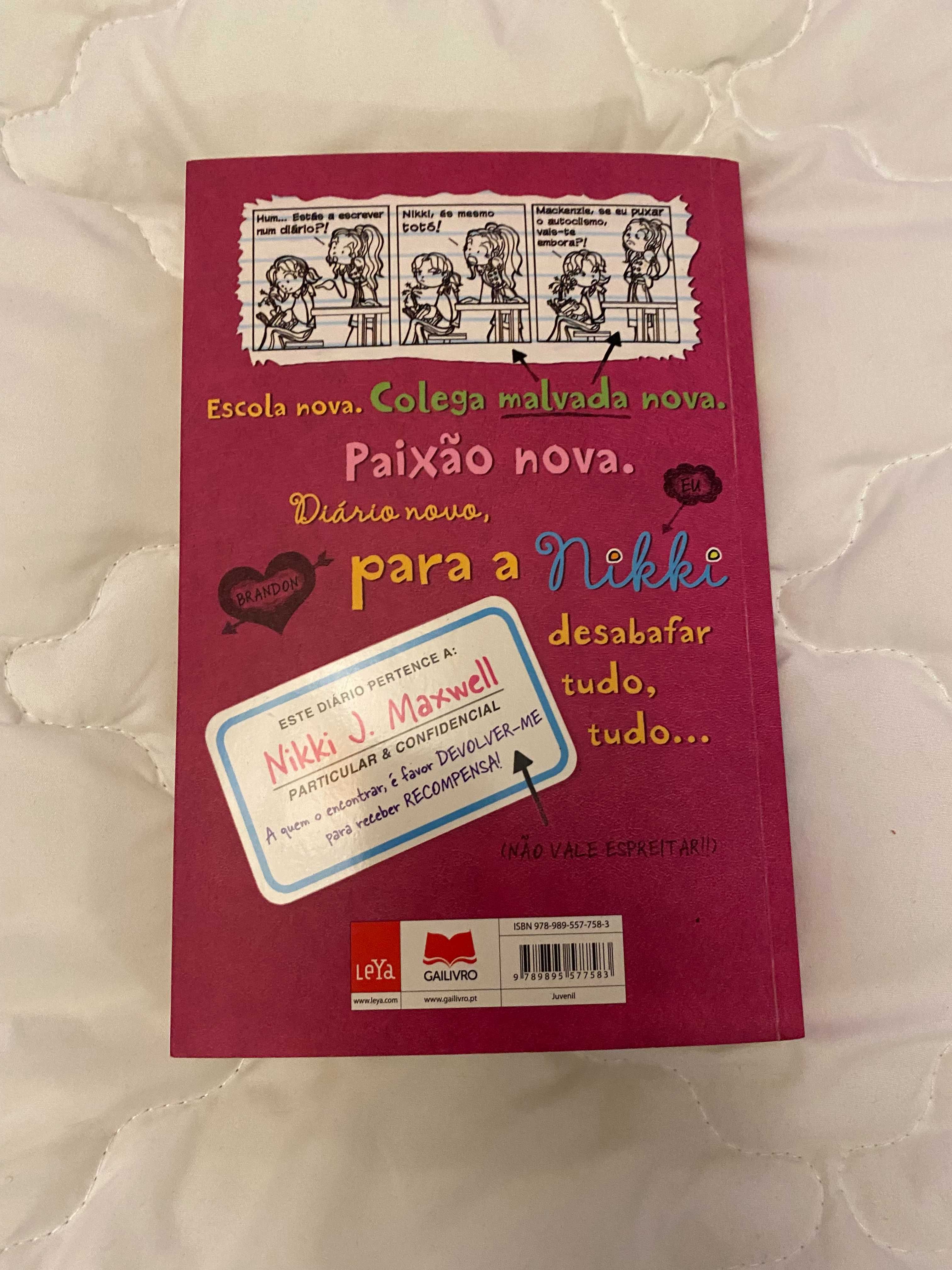 "Diário de uma Totó" de Rachel Renée Russell