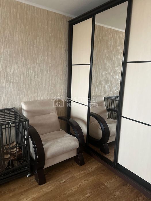 Продам 3к кв з гаражем вул.Ак.Павлова,319  522 мр Піски м.Салтівська