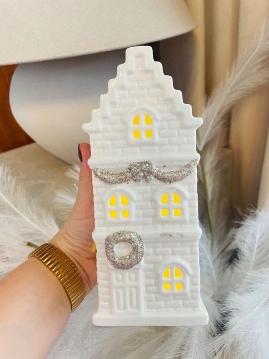 Zara HOME piękny porcelanowy domek kamieniczka LED