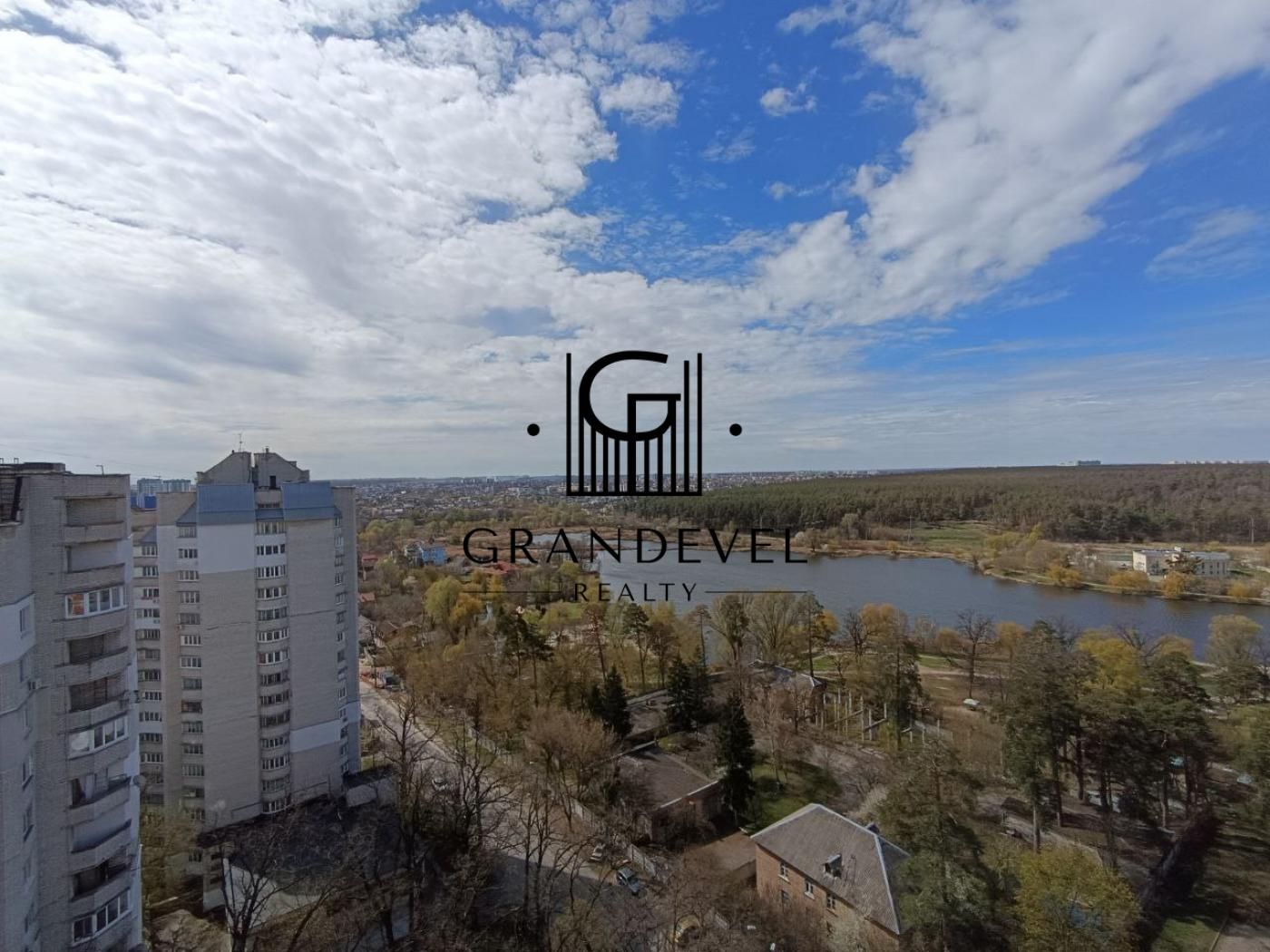 Продаж / Квартира / вул. Львівська / вул. Мальовнича, Святошин, Київ