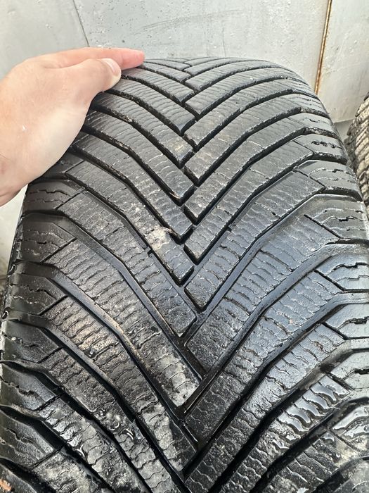 Продам зимнюю резину Michelin