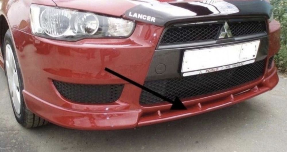 Накладки на  передний бампер Mitsubishi Lancer X 10 углы перемычка м