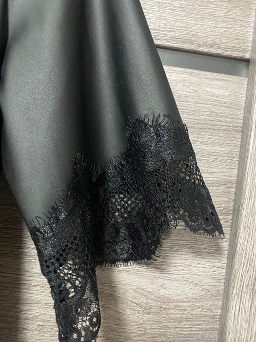 Сукня жіноча чорного кольору