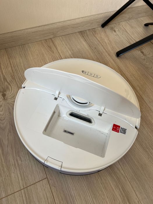 Робот-пилосос миючий Roborock S8