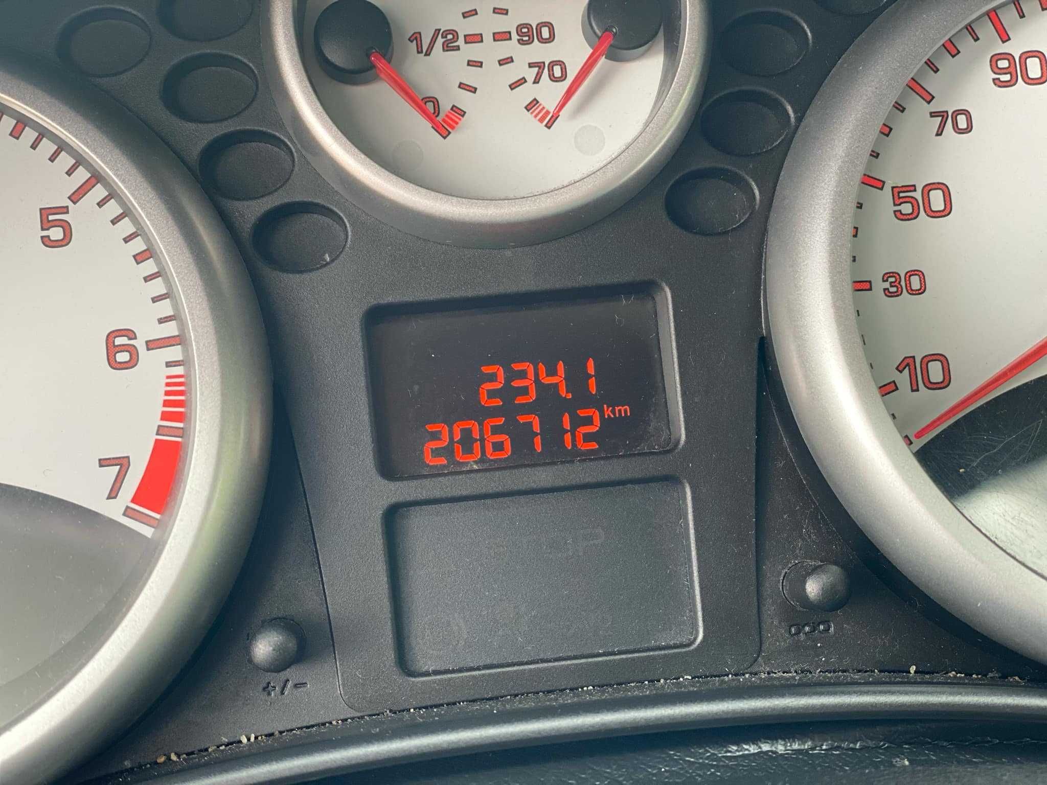 Sprzedam peugeot 207