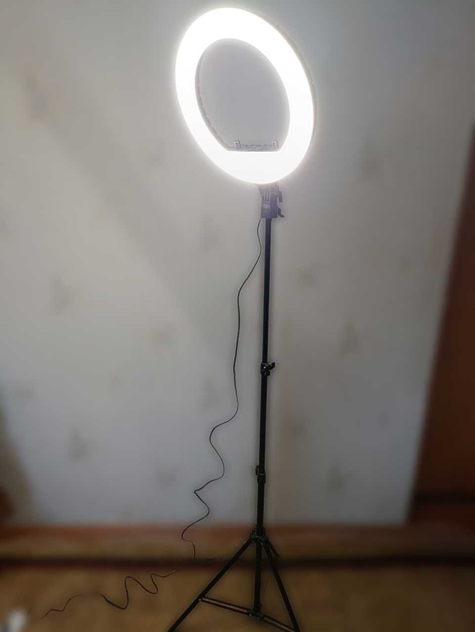 Кольцевая LED лампа RL-14 + штатив в подарок