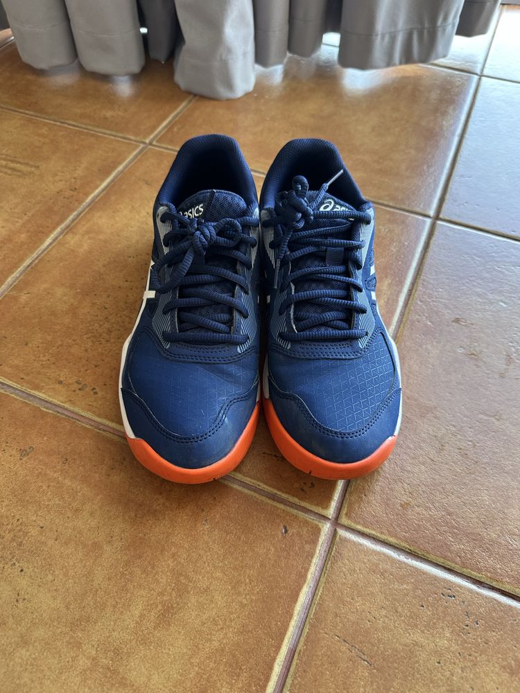Кроссовки для тенниса Asics б/у