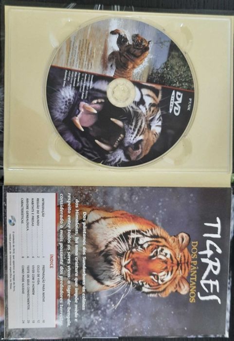 Livro com DVD dos Tigres dos Pântanos