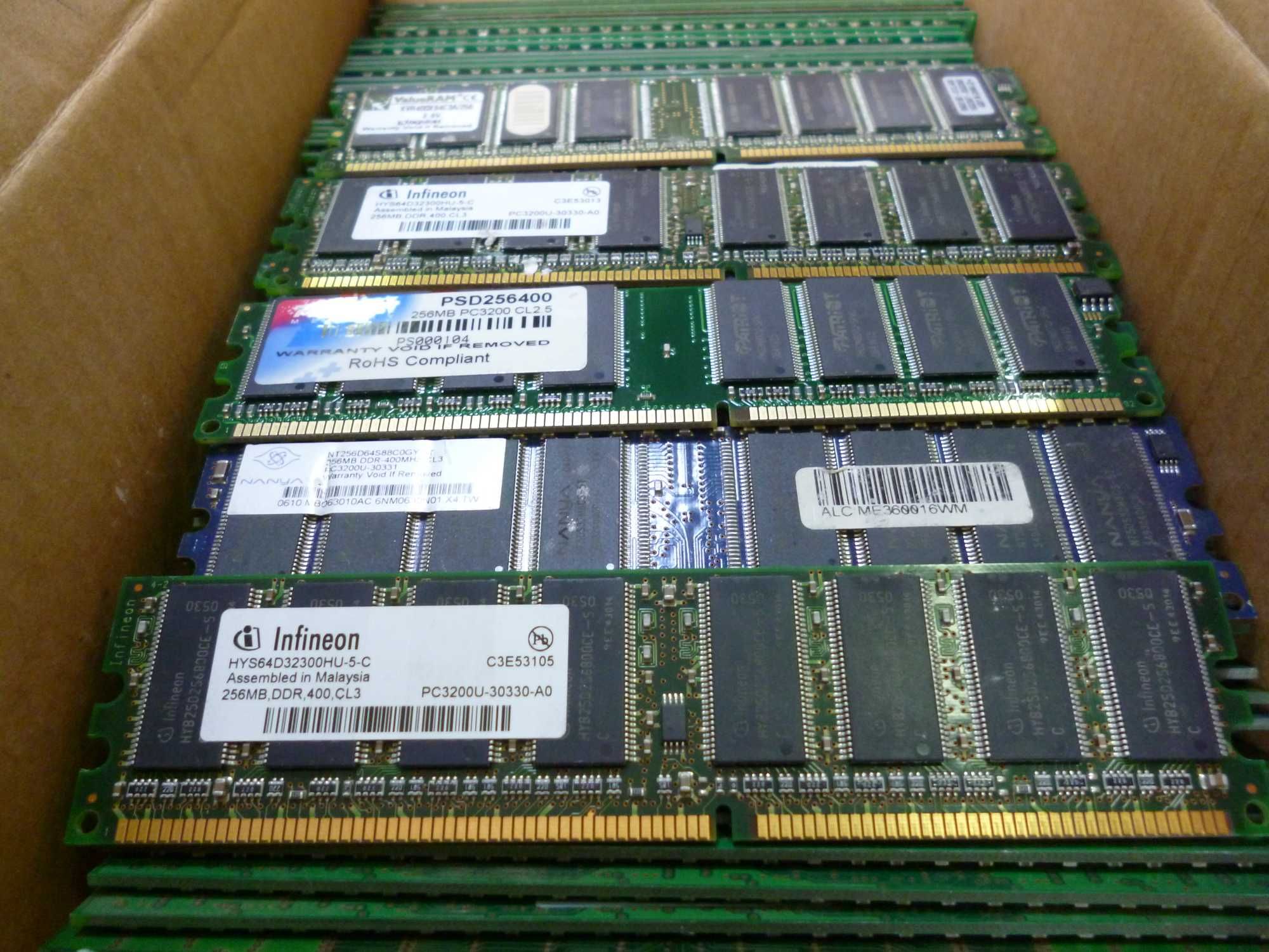 DDR 3200(400)    256MB