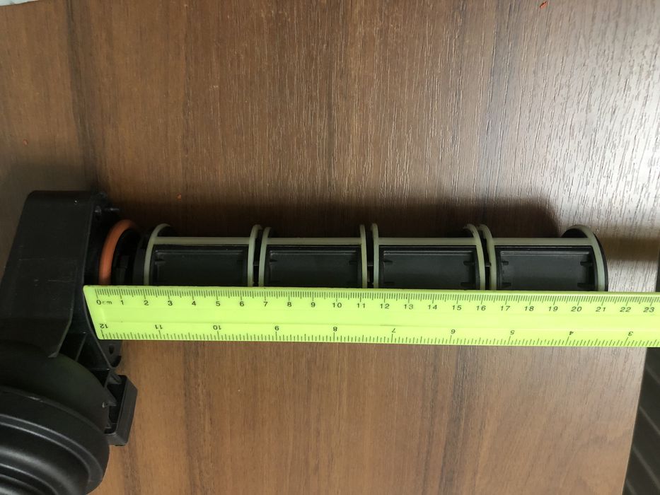 продам флейту на ауди фольксваген 2.0 с пластмассовым коллектором