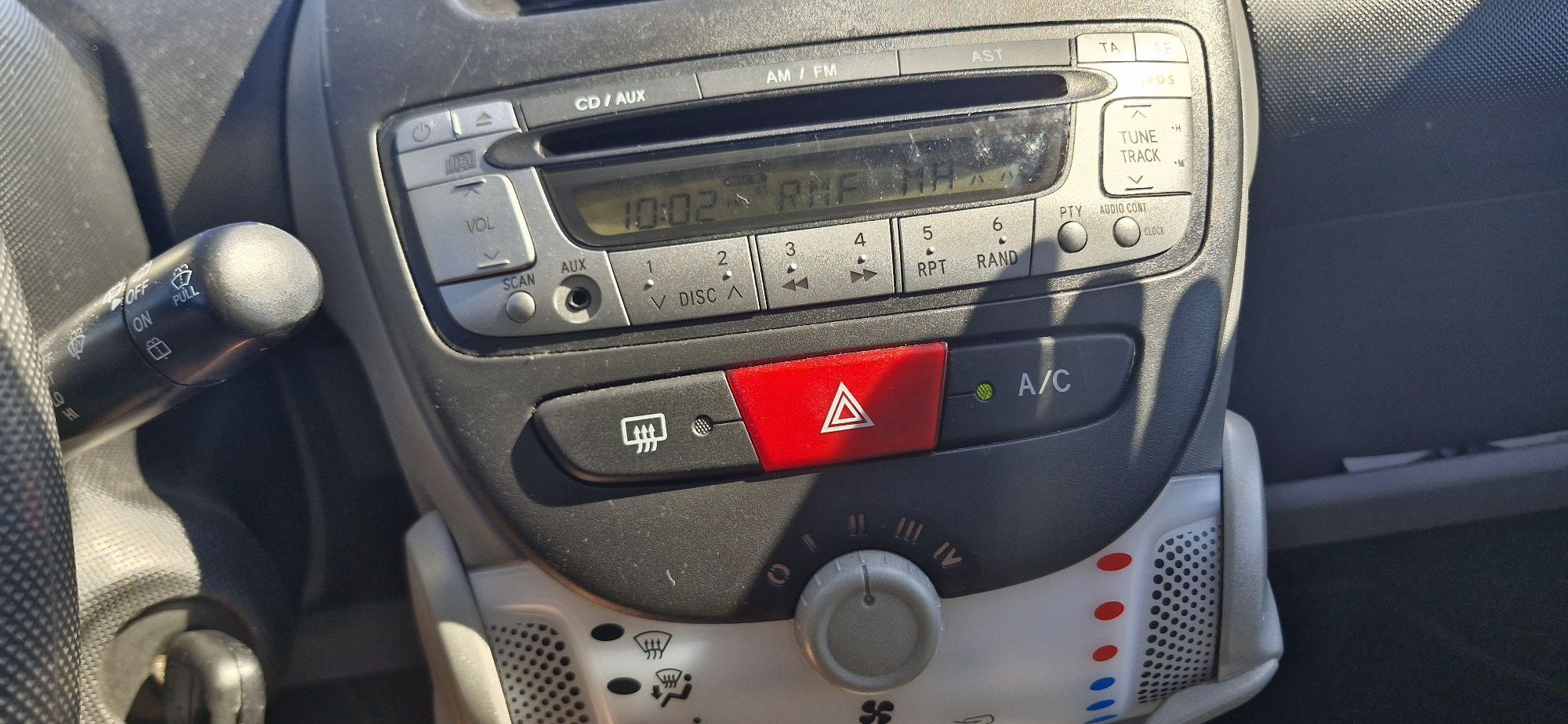 Sprzedam toyote aygo 2011 rok elektryka klima  opłaty