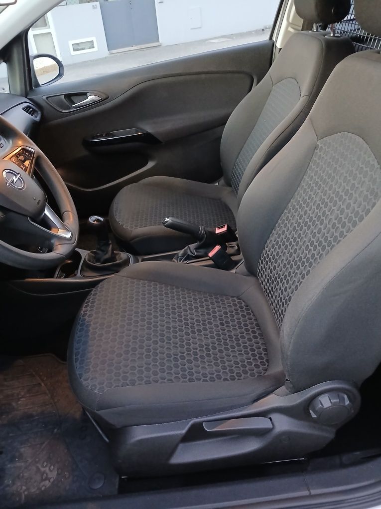 Opel corsa 1.3 cdti comercial