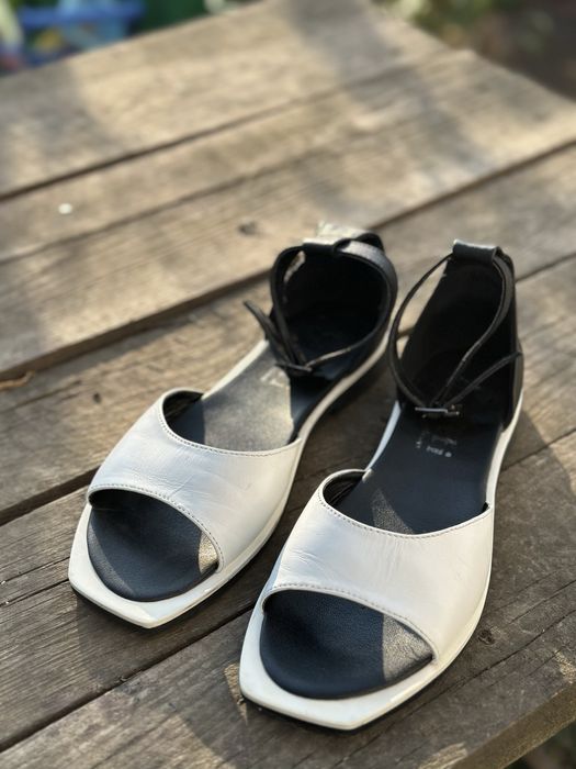 Шкіряні босоніжки жіночі, босоніжки підліткові, весняне взуття, літнє