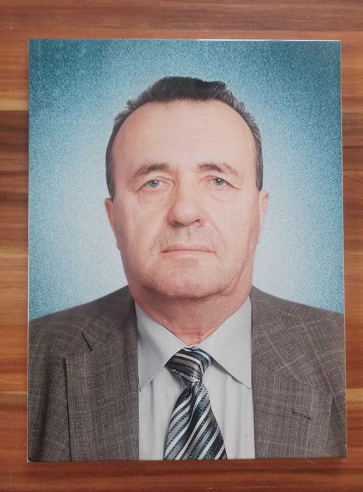 Фото на пам’ятник. Металокераміка та керамогранит. Фотоскло (Тріплекс)