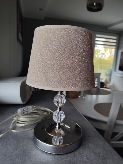 Lampka lampa stolikowa nocna Alfa glamour srebrna nowa