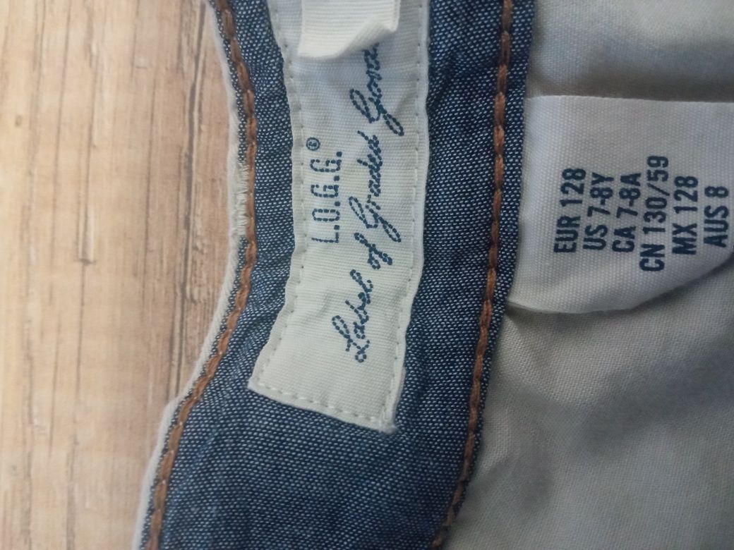 Chłopięce spodnie chinosy HM  r.128