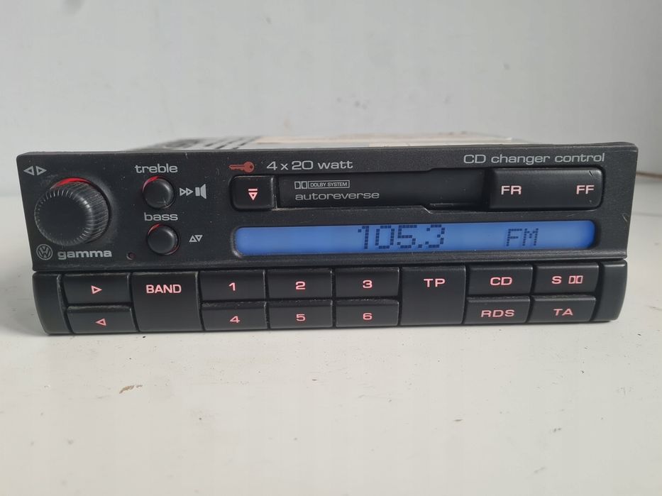 Radio VW gamma IV T4 multivan caravelle philips golf 4 IV passat B5…