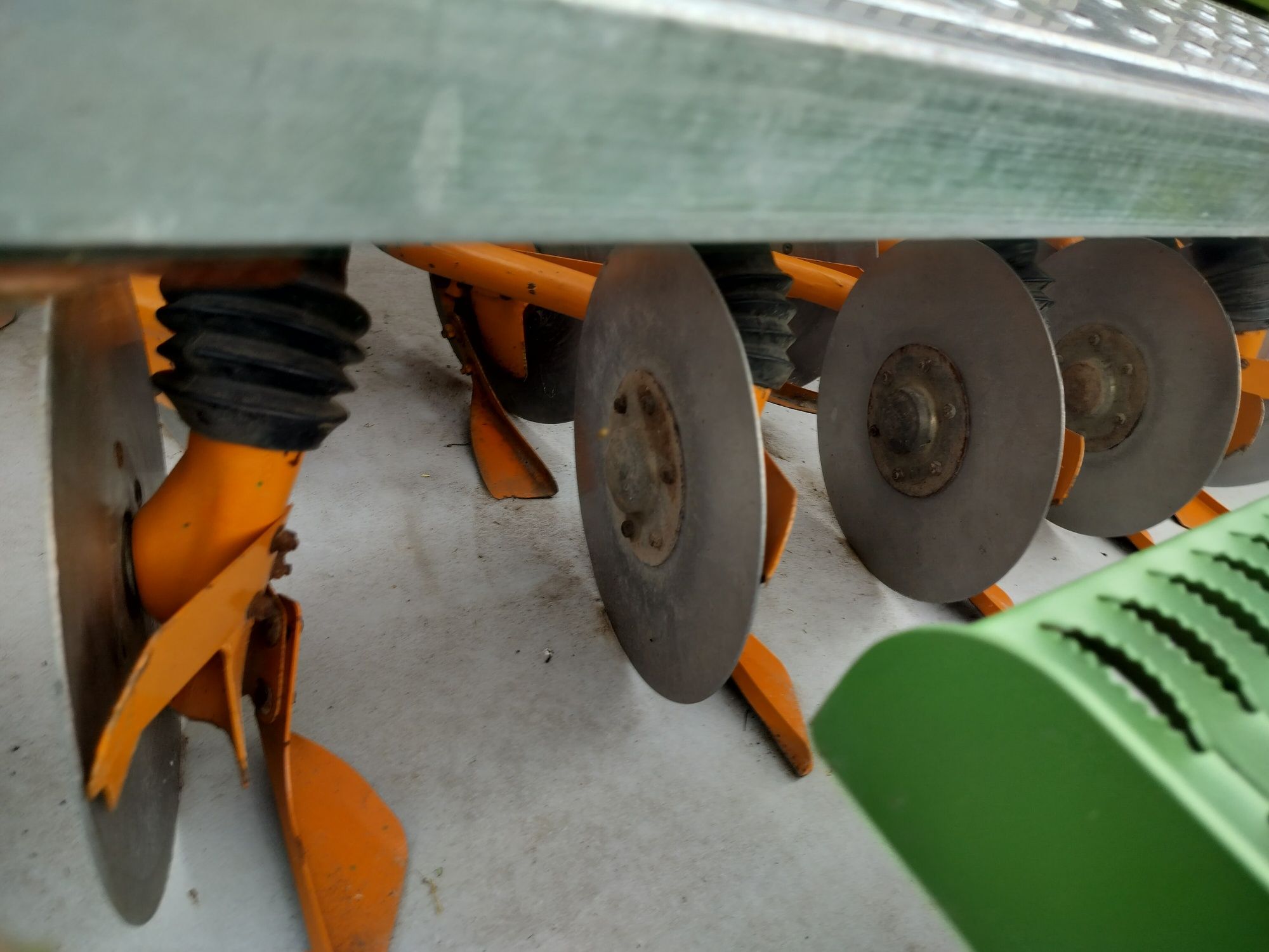 Siewnik amazone d8 d9 ad 302 talerzowy stopkowy