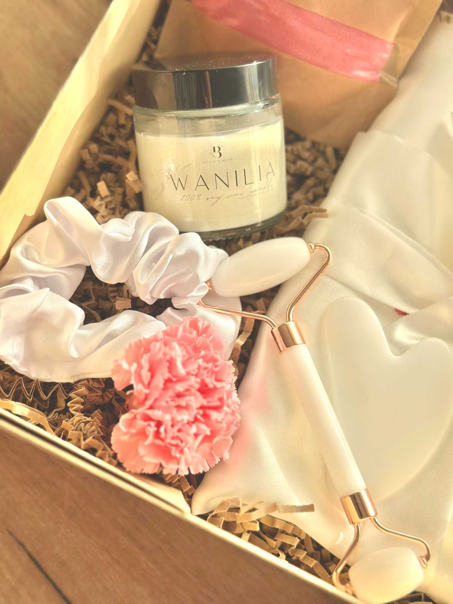 RelaxBox - chwila relaxu - box prezentowy biel