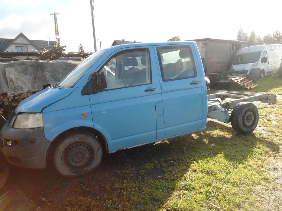 Volkswagen T 5  2006 r Paka Skrzynia Rama  Doka Transporter T5