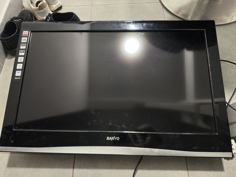 Продам телевізор (не смарт)