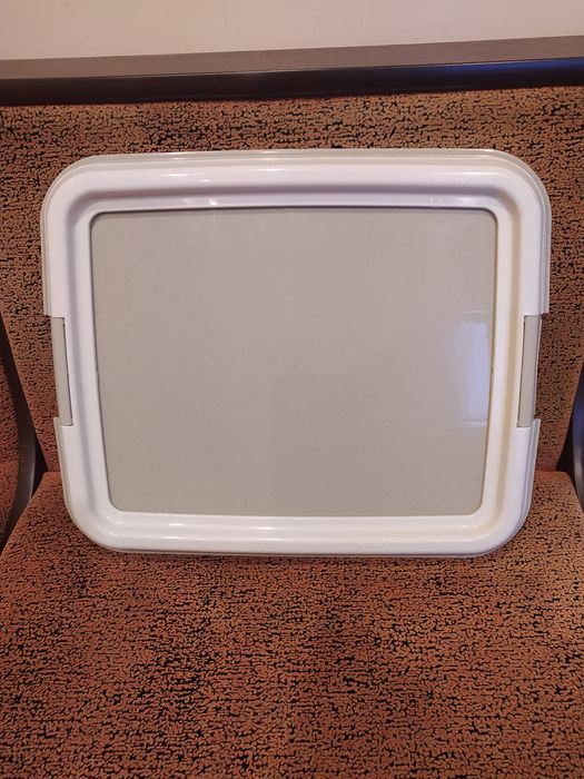 Туалет для собак і котів б/у .