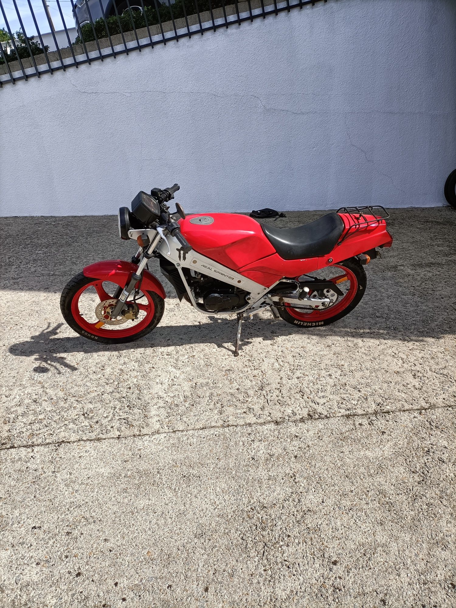 Suzuki Wolf 50 em bom estado