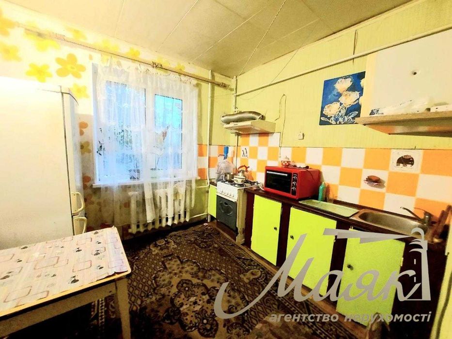 До продажу пропонується 1 кімнатна квартира по вул.С.Синенка