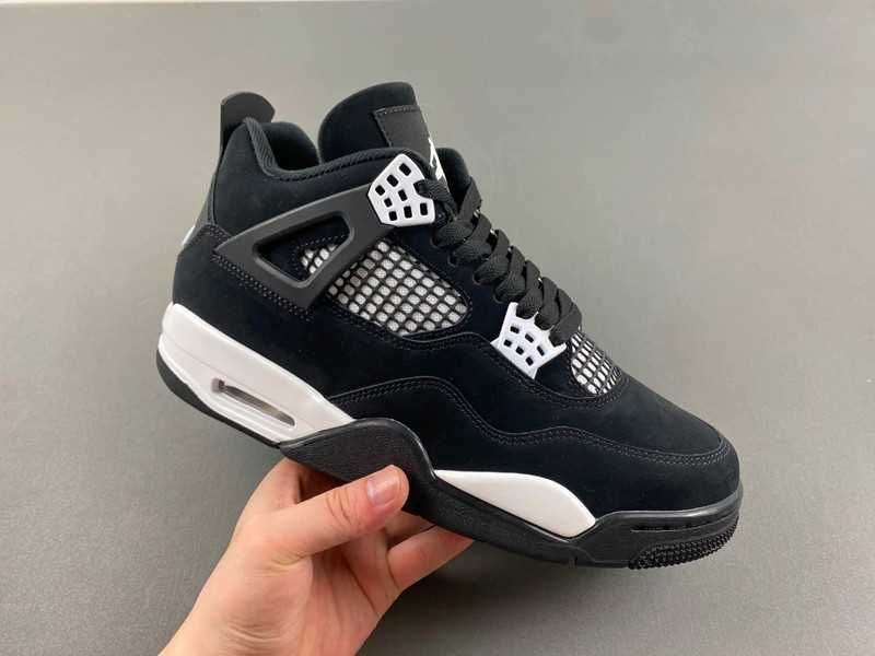 "Buty męskie Jordan 4 Retro" Thunder Czarny Roz 40