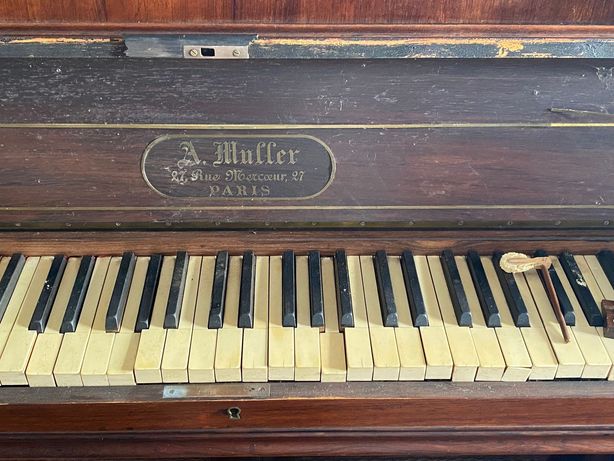 Venda piano A. Muller