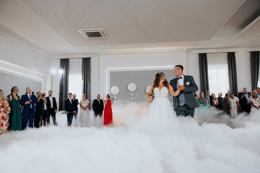 Wiatraki iskier | Napis Miłość | Ciężki dym | Wyrzutnie dymu | Iskry