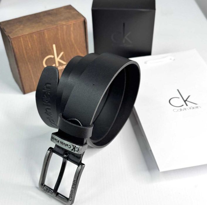 Шкіряний ремінь Calvin Klein з дерев'яною коробкою
